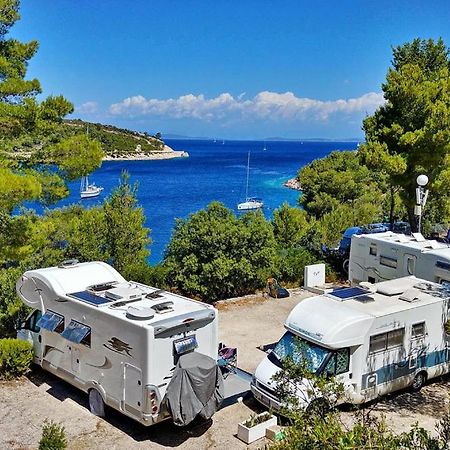 Kamp Vira Mobile Homes 赫瓦尔 外观 照片