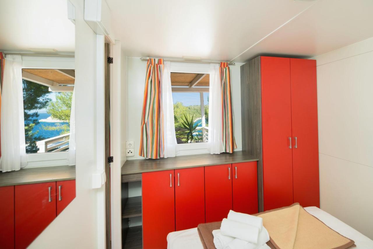 Kamp Vira Mobile Homes 赫瓦尔 外观 照片